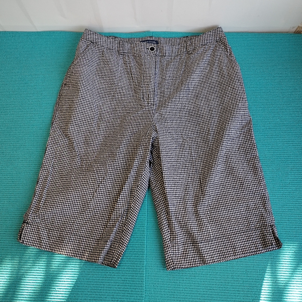 Karen Scott Women's Plaid High Rise Shorts Bermuda Size 14